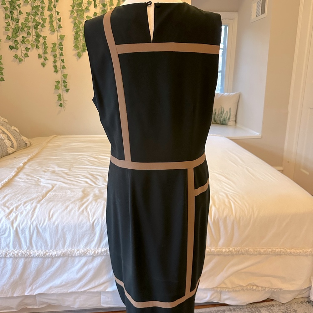Ann Taylor black & tan color block sheath dress
